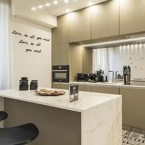 https://italianway-vittorio-emanuele-15.italymilanhotels.net