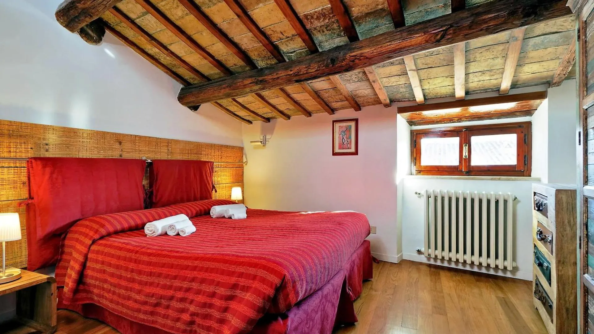 Piazza Mattei Elegant Apartment | Romeloft 0*, Rome Italy